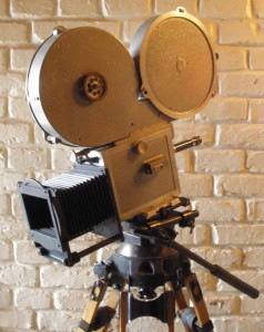 zvukova-kamera-35mm-klangfilm-nemecko.jpg
